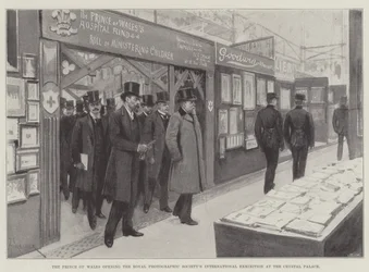 クリスタルパレスで王立写真協会の国際展示会を開くプリンスオブウェールズ